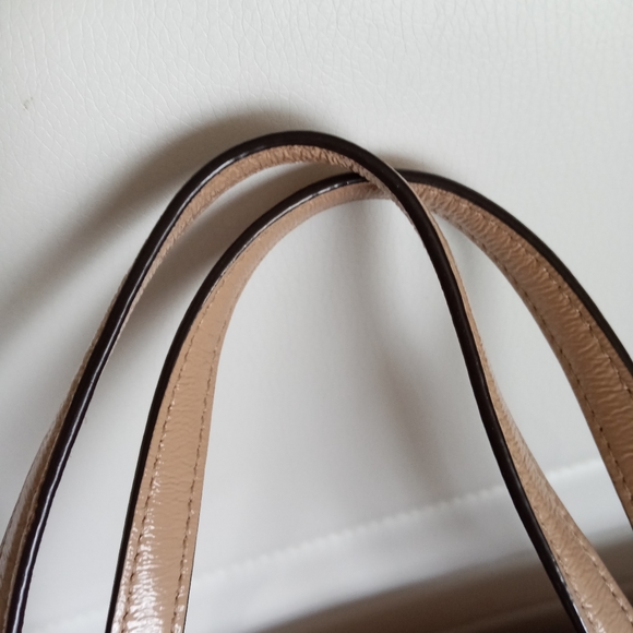 MICHAEL KORS Jet Set Large Embossed Logo Patent Leather Tote Bag Nude w/ COA - Picture 3 of 15